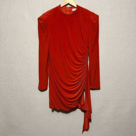 NWT Ieena Mac Duggal Ruched Asymmetrical Structured Sleeve Mini Dress - size 14 - Picture 2 of 7